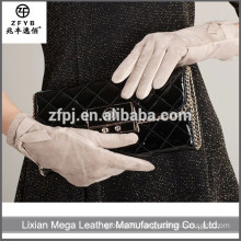 New design fashion low price Women Leather Gloves 2016